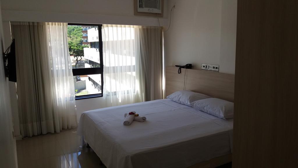 Apart Hotel Em Ondina Сальвадор Экстерьер фото